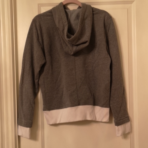 Under Armour Womens Sweatshirt - Picture 2 of 2